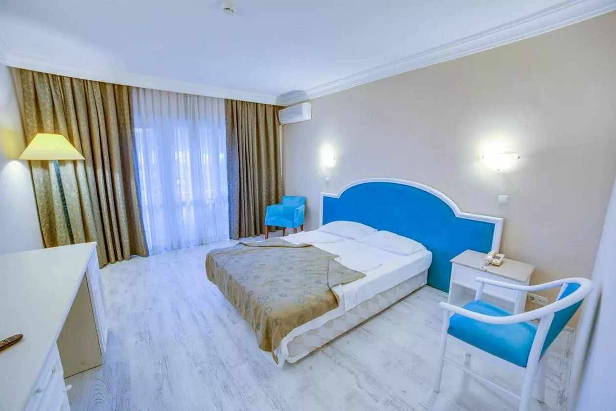 LASANTAMARIA_SHABAVIZ (10).jpg